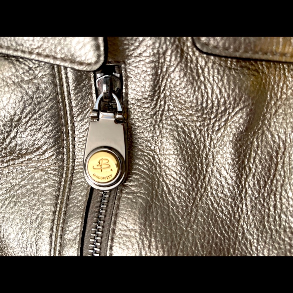 B Makowsky gold tone purse - Picture 7 of 8
